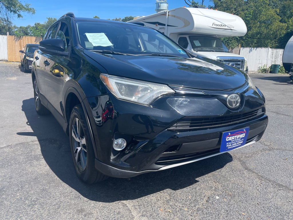 Photo 8 of this TOYOTA RAV4