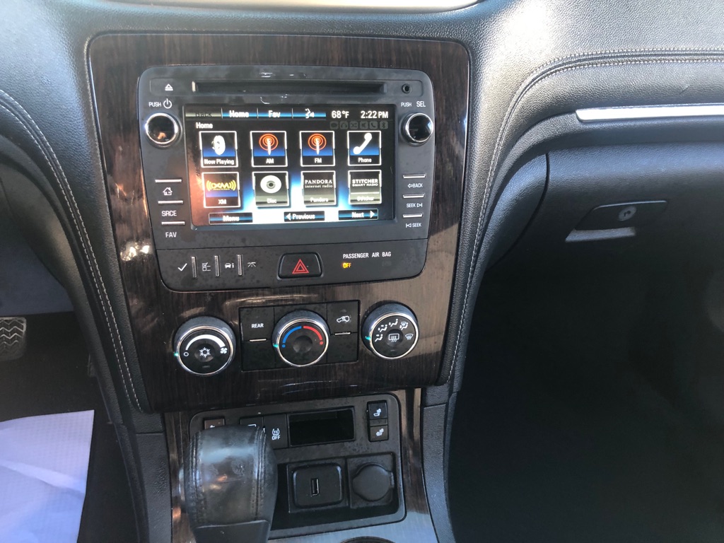 Photo 33 of this CHEVROLET TRAVERSE
