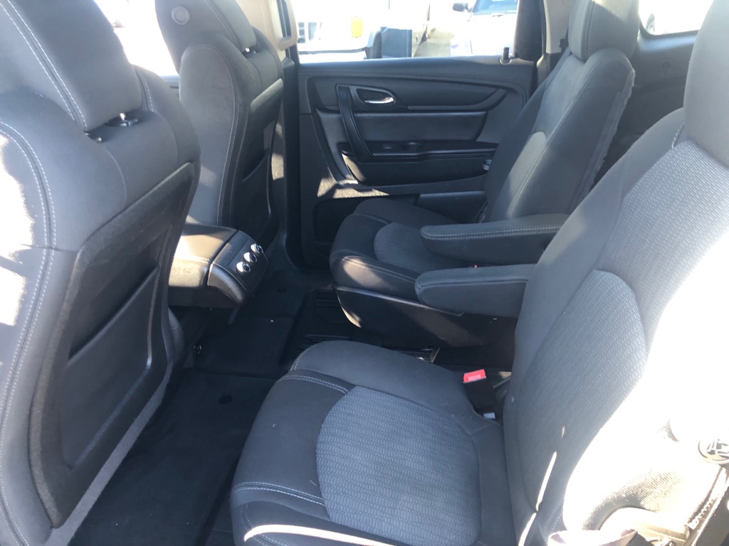 Photo 24 of this CHEVROLET TRAVERSE