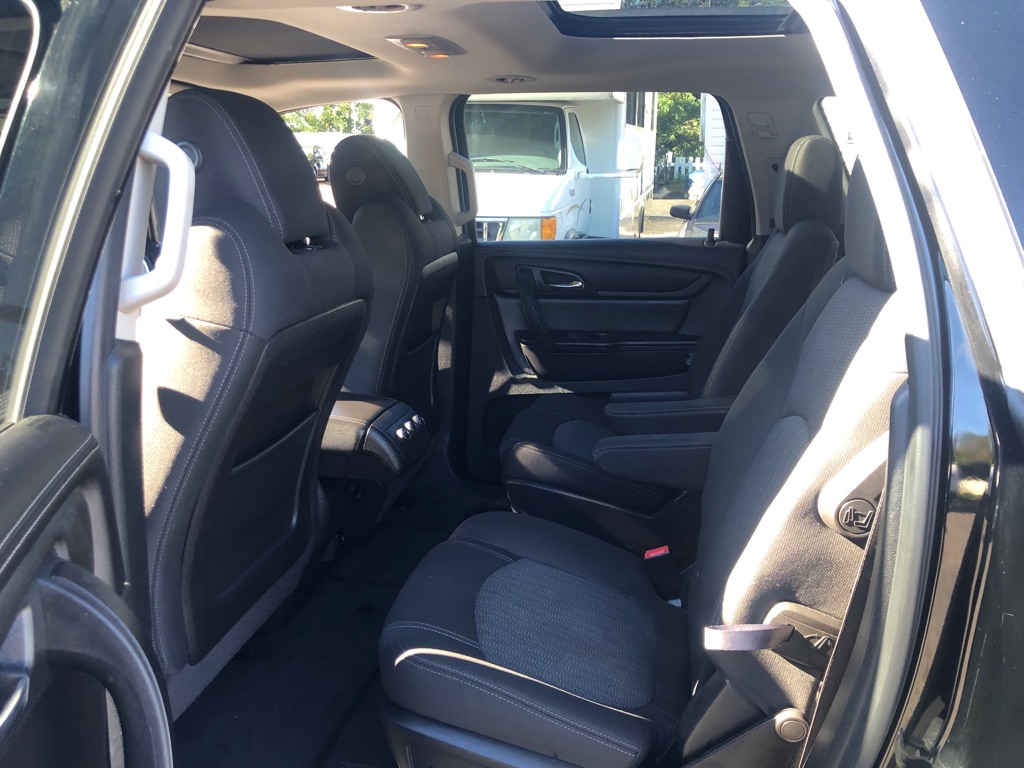 Photo 22 of this CHEVROLET TRAVERSE