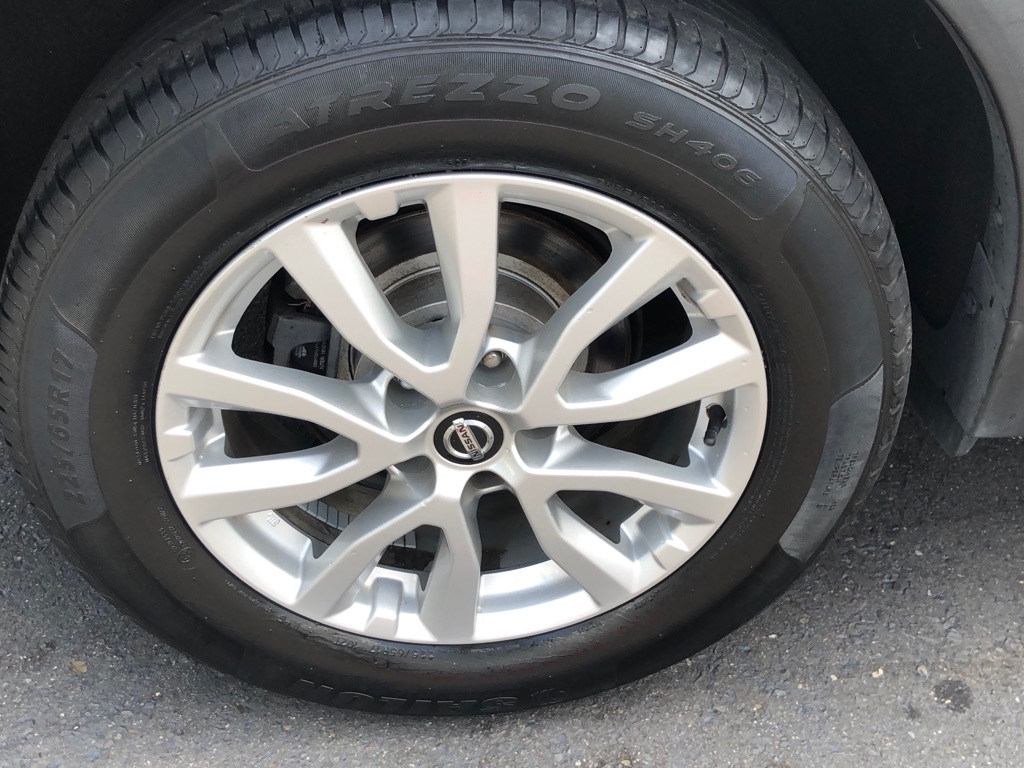 Photo 14 of this NISSAN ROGUE