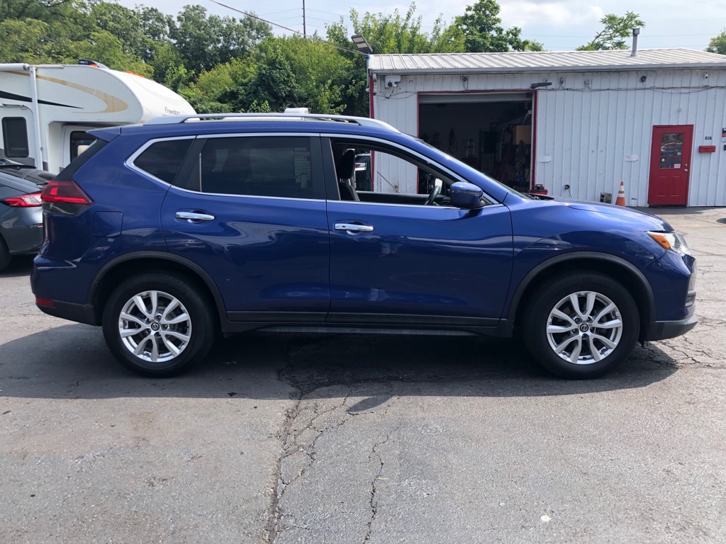 Photo 8 of this NISSAN ROGUE