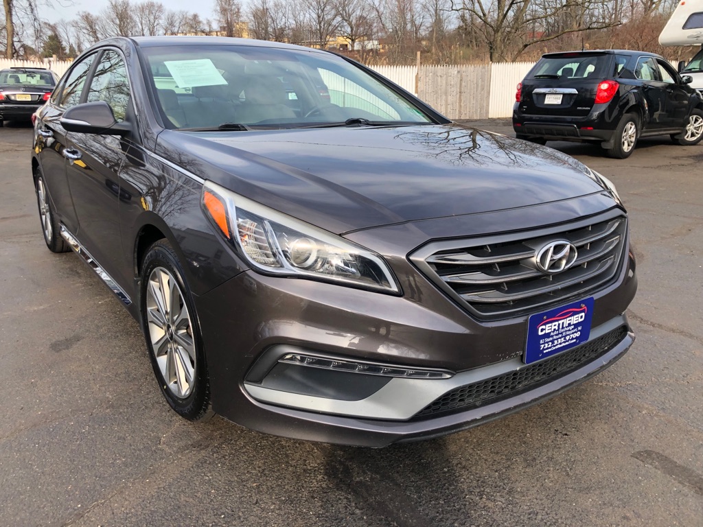 Photo 7 of this HYUNDAI SONATA