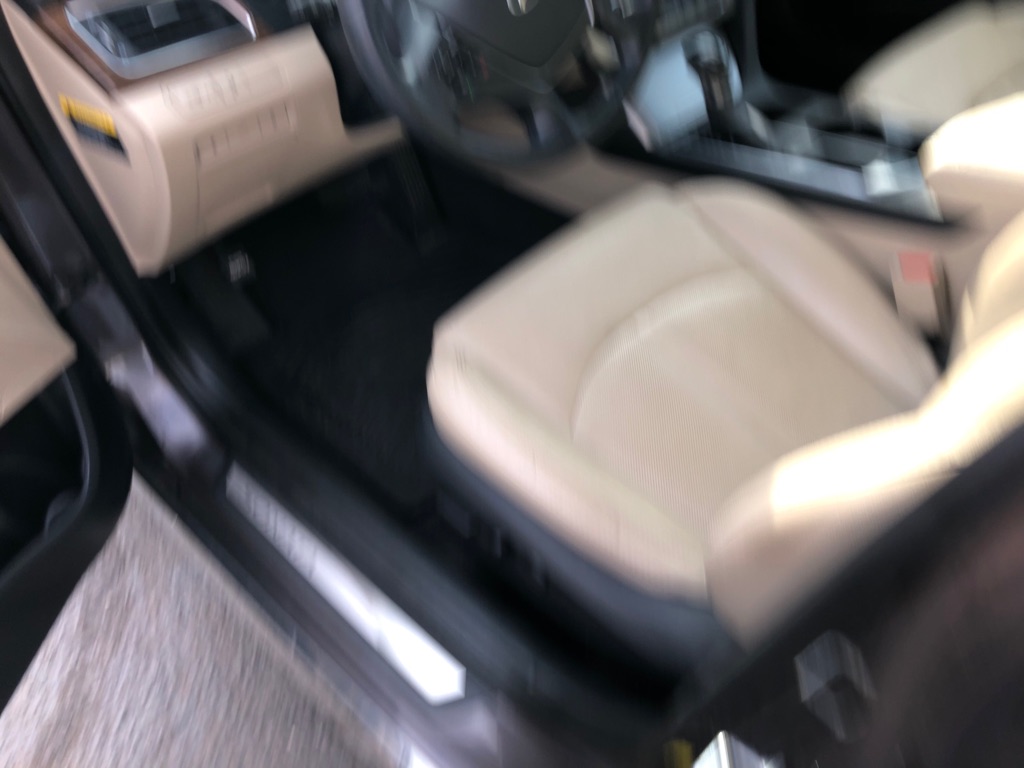 Photo 16 of this HYUNDAI SONATA