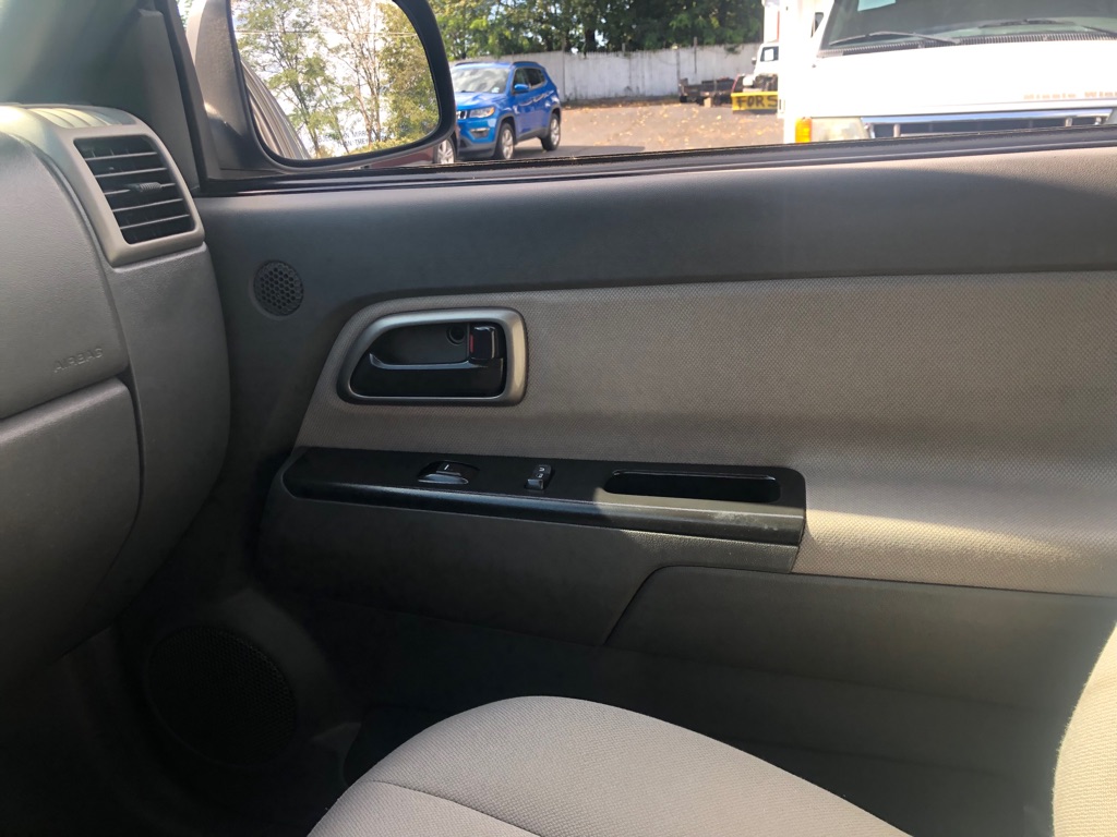 Photo 27 of this CHEVROLET COLORADO