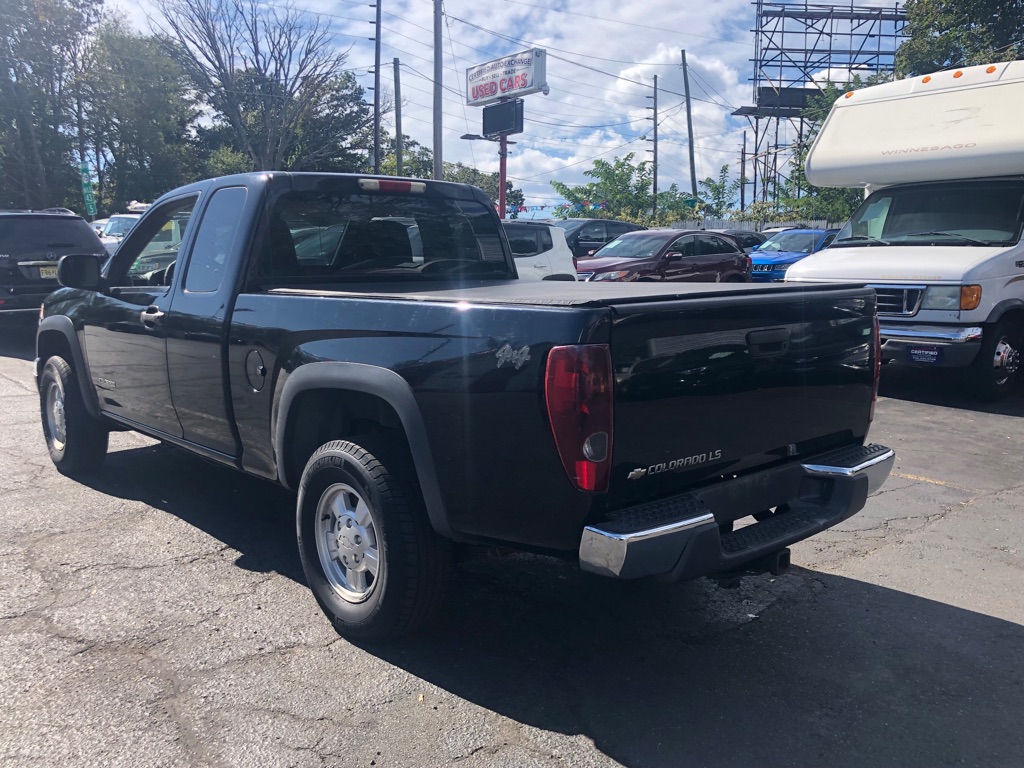 Photo 6 of this CHEVROLET COLORADO