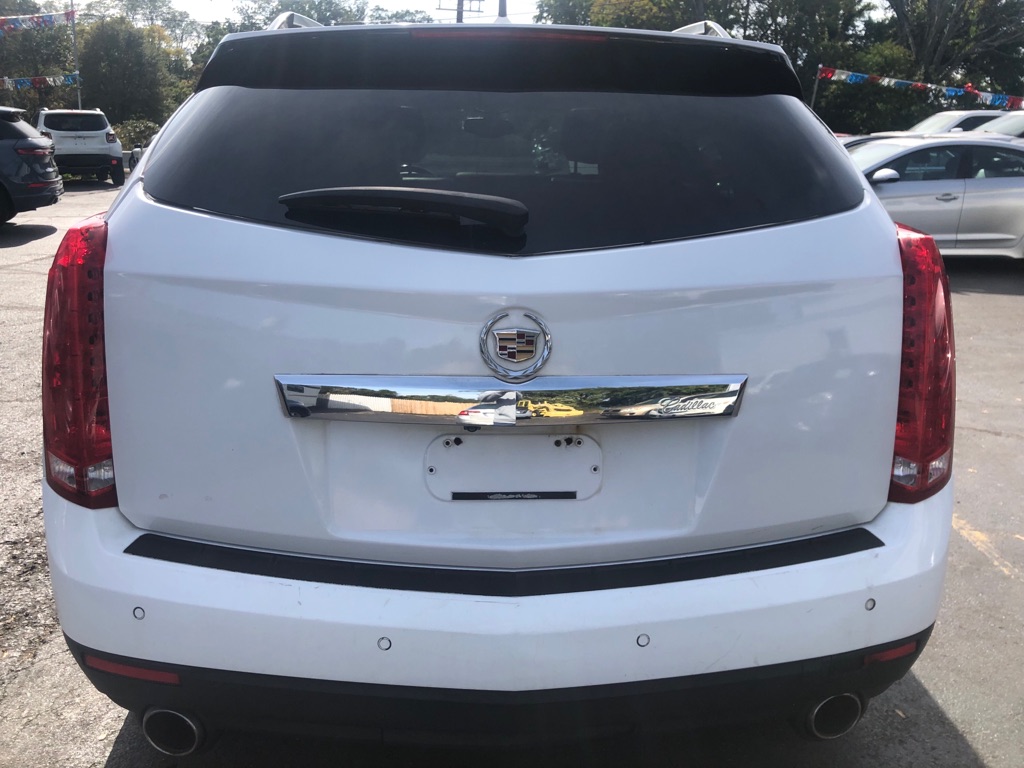 Photo 5 of this CADILLAC SRX