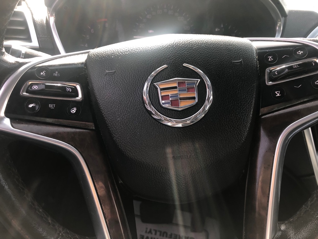 Photo 37 of this CADILLAC SRX