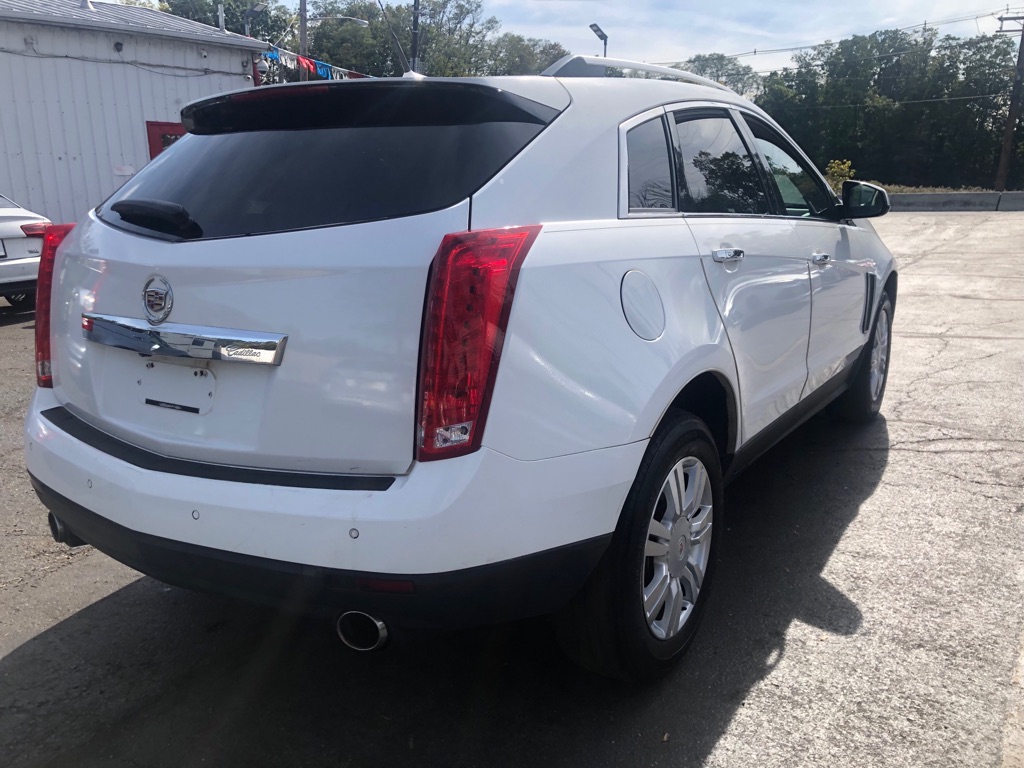 Photo 6 of this CADILLAC SRX