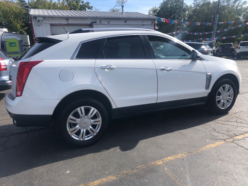 Photo 8 of this CADILLAC SRX