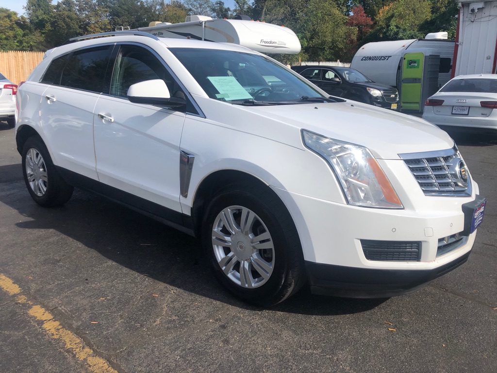 Photo 10 of this CADILLAC SRX