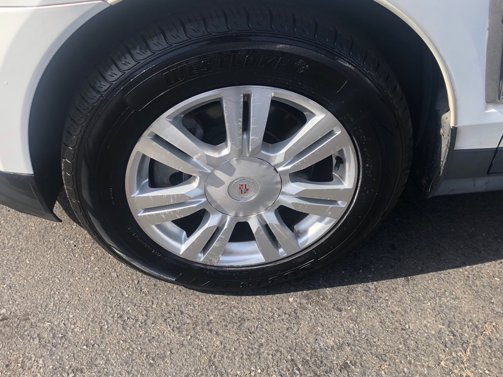 Photo 12 of this CADILLAC SRX