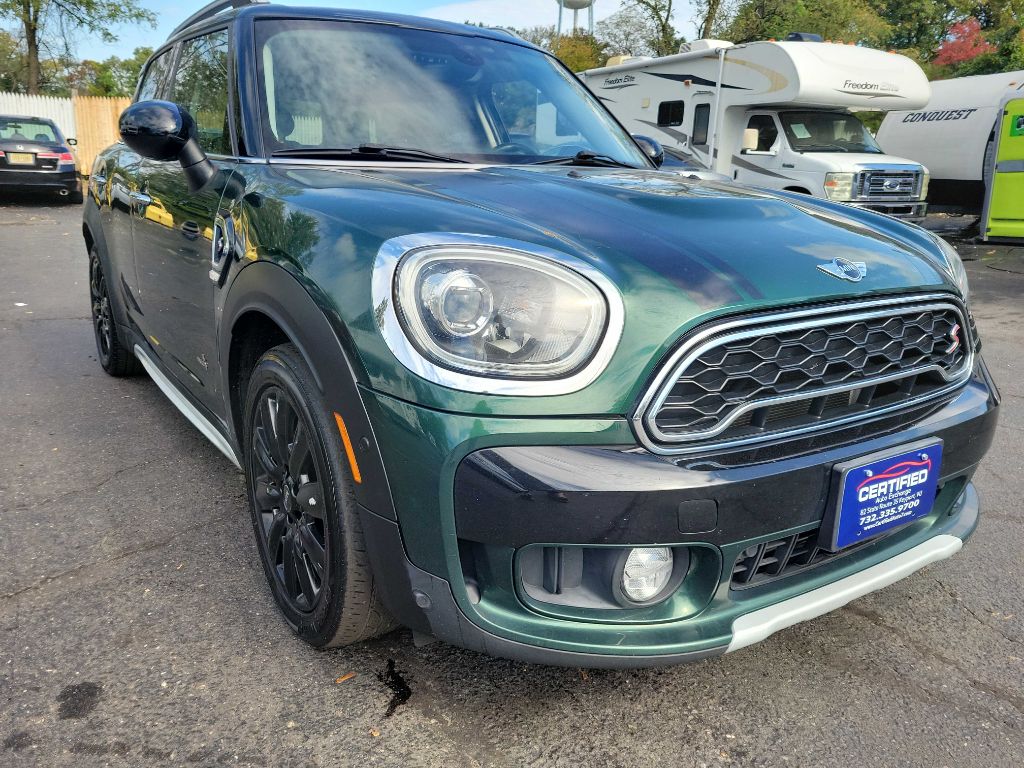 Photo 8 of this MINI COOPER