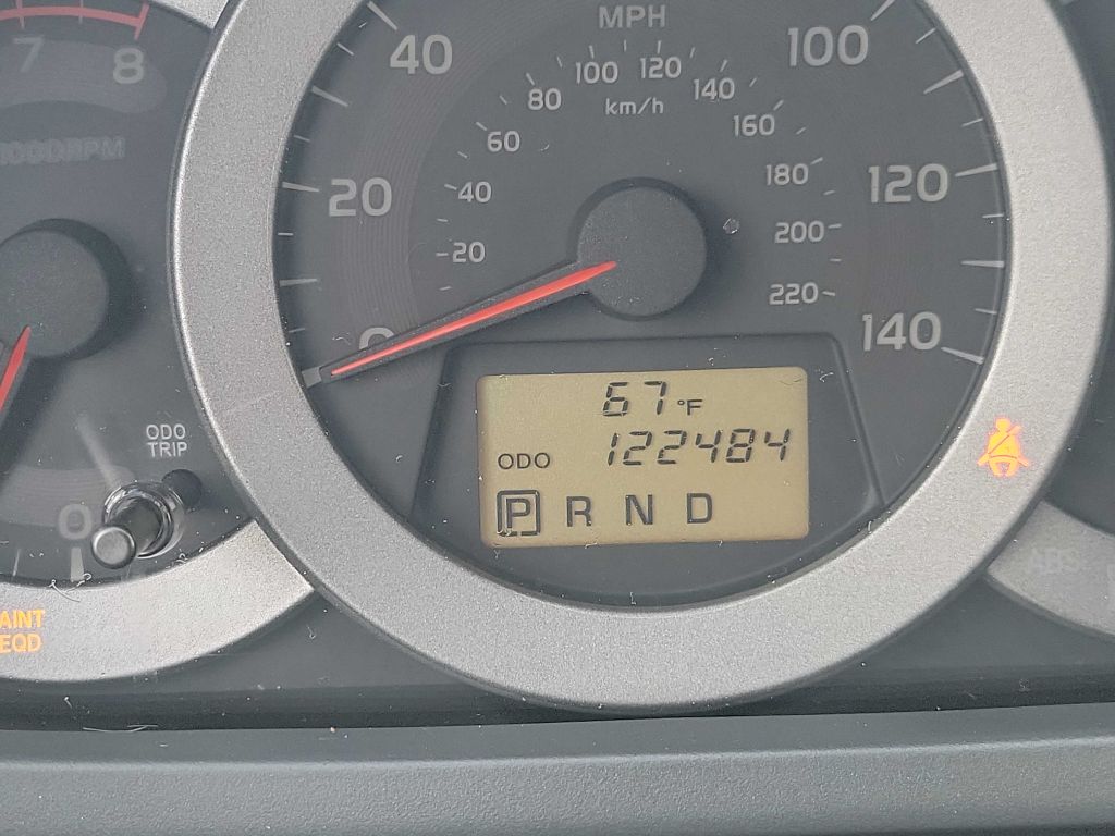 Photo 16 of this TOYOTA RAV4