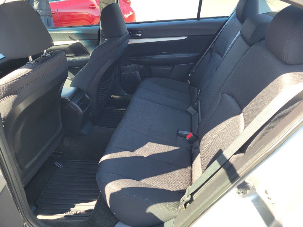 Photo 14 of this SUBARU LEGACY