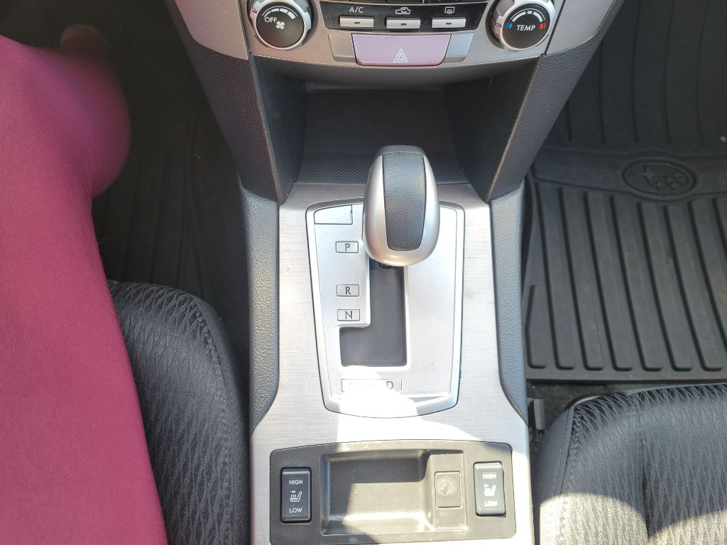 Photo 22 of this SUBARU LEGACY