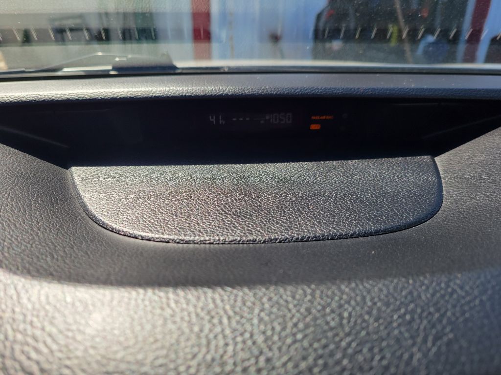Photo 27 of this SUBARU LEGACY