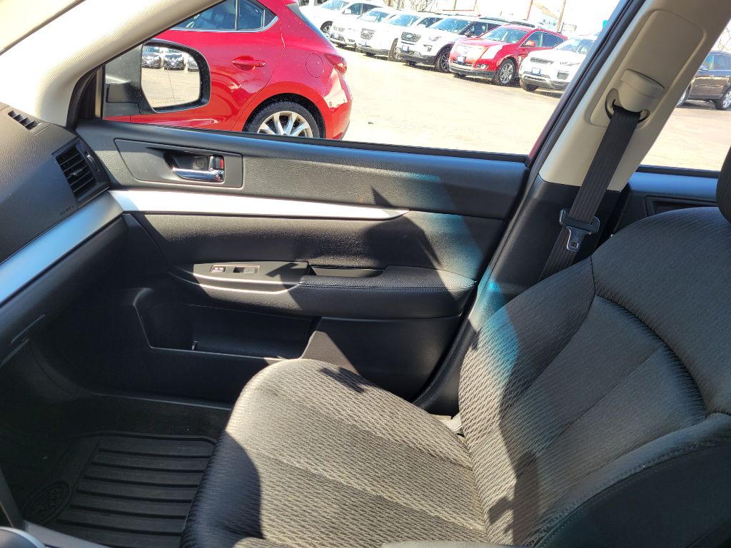 Photo 25 of this SUBARU LEGACY