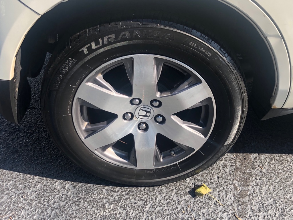 Photo 12 of this HONDA PILOT