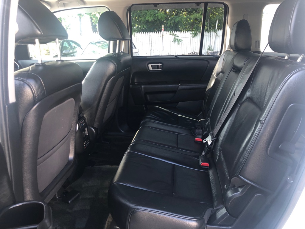 Photo 19 of this HONDA PILOT