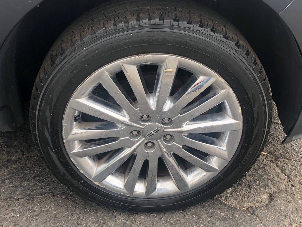 Photo 16 of this LINCOLN MKX