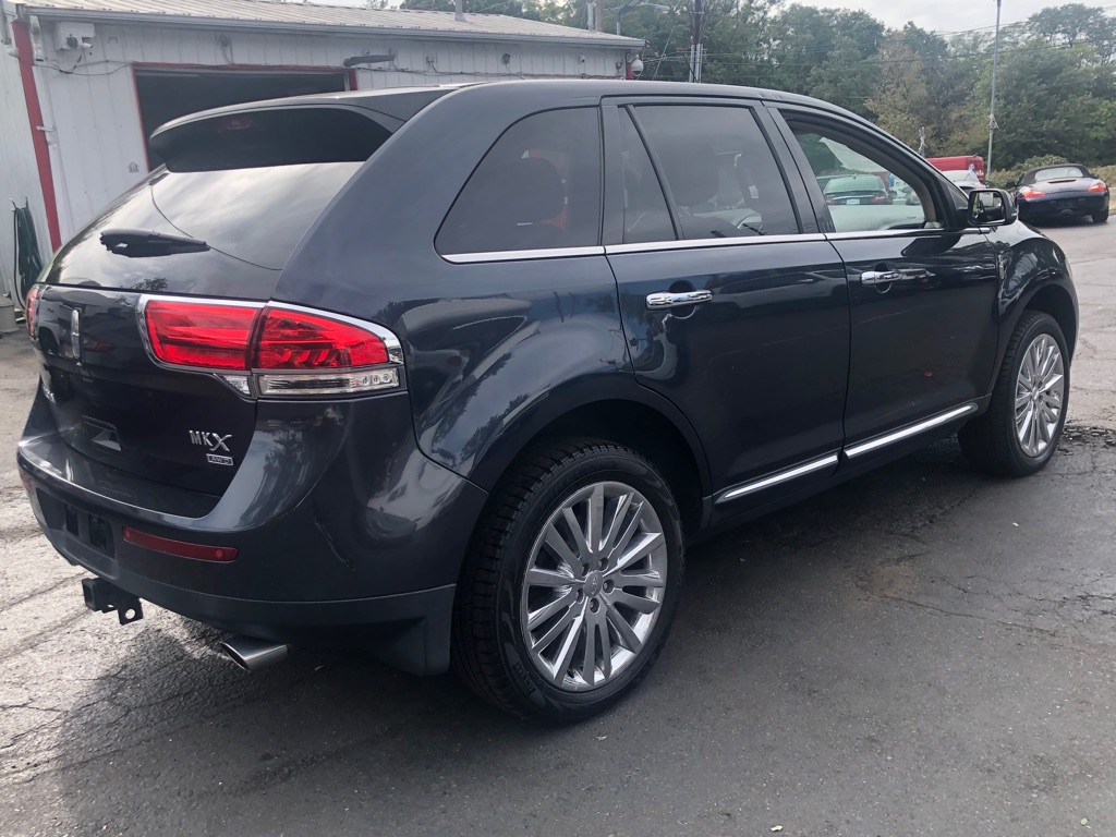 Photo 7 of this LINCOLN MKX
