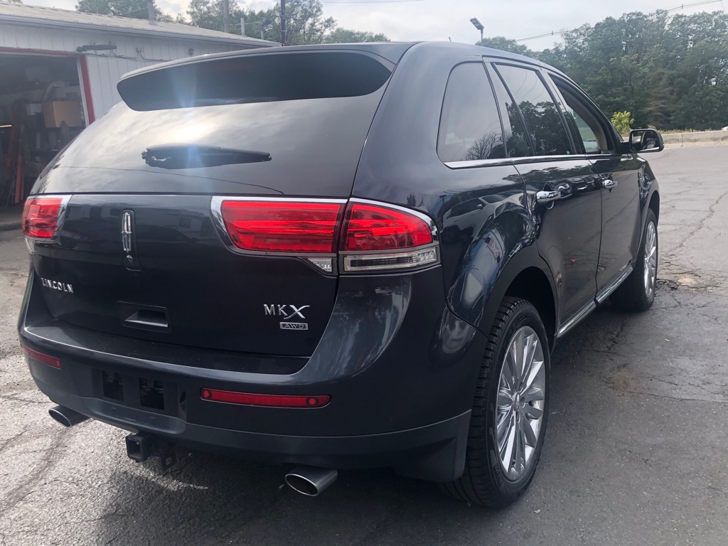 Photo 6 of this LINCOLN MKX
