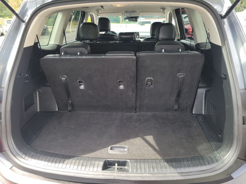 Photo 38 of this KIA TELLURIDE