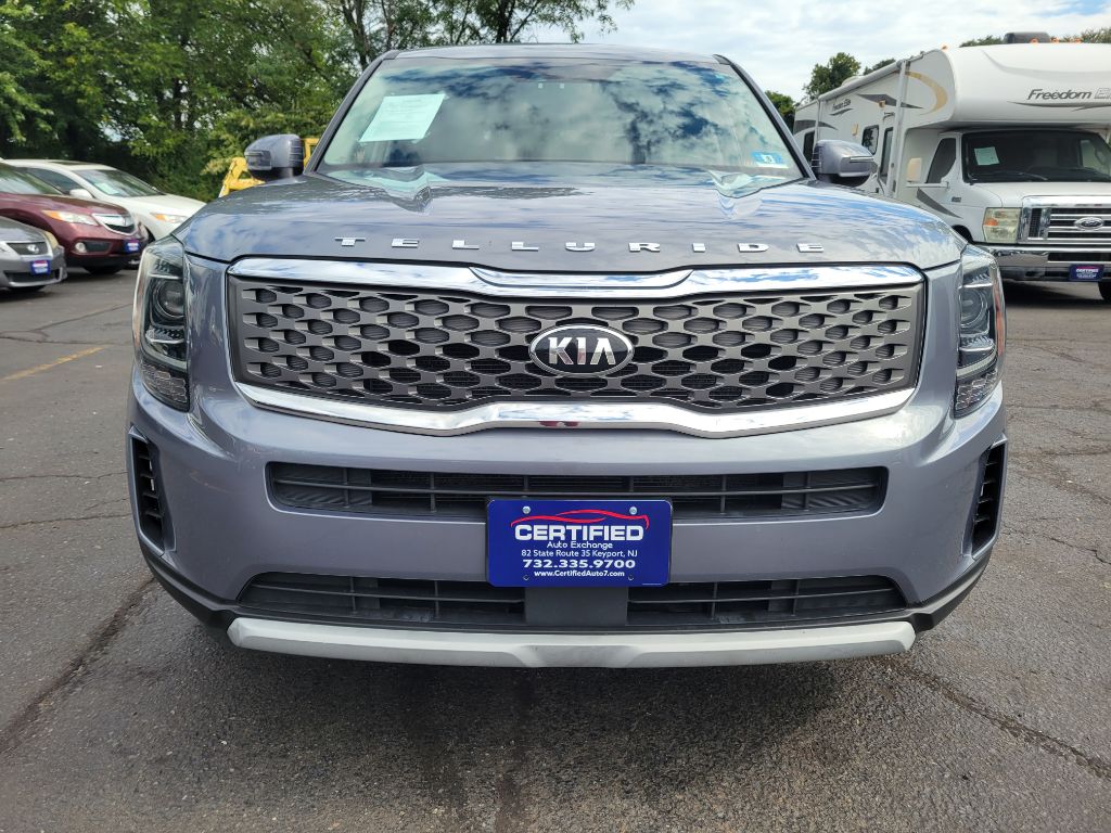 Photo 8 of this KIA TELLURIDE