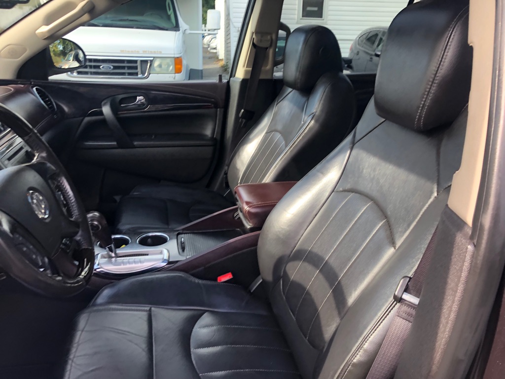 Photo 15 of this BUICK ENCLAVE