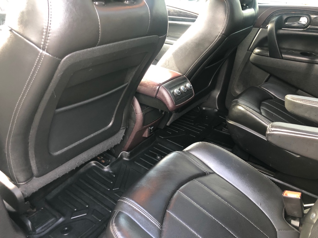 Photo 26 of this BUICK ENCLAVE