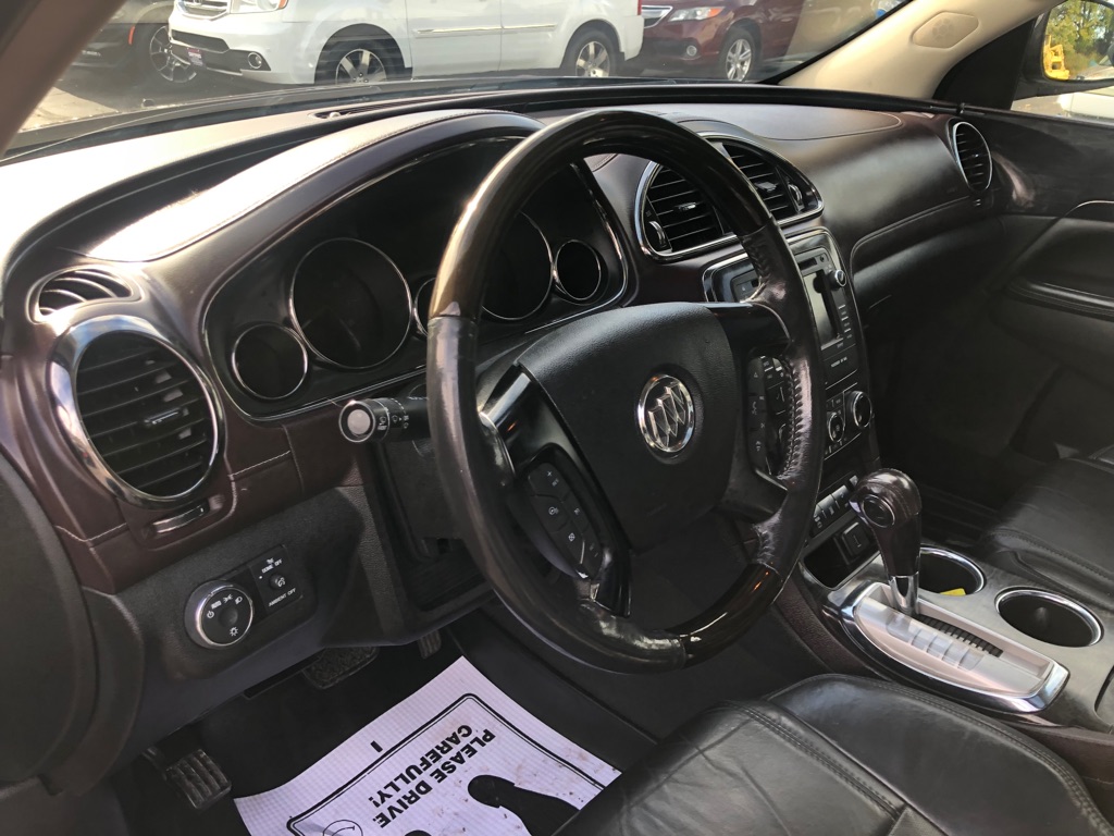 Photo 17 of this BUICK ENCLAVE