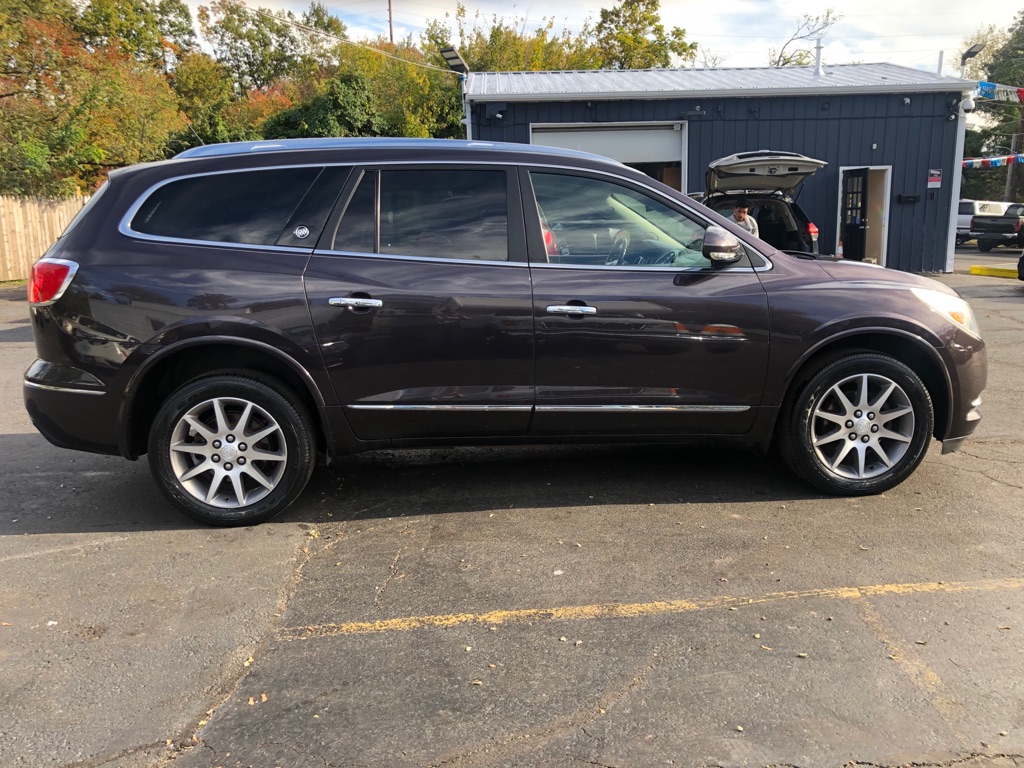 Photo 7 of this BUICK ENCLAVE