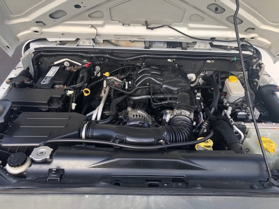 Photo 15 of this JEEP WRANGLER