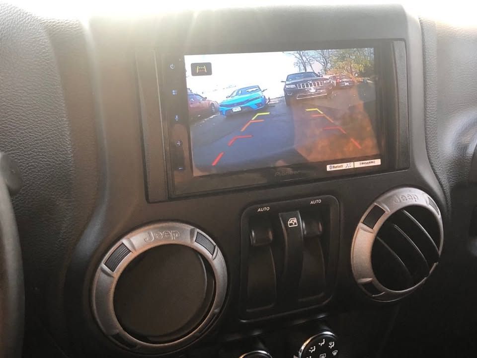 Photo 12 of this JEEP WRANGLER