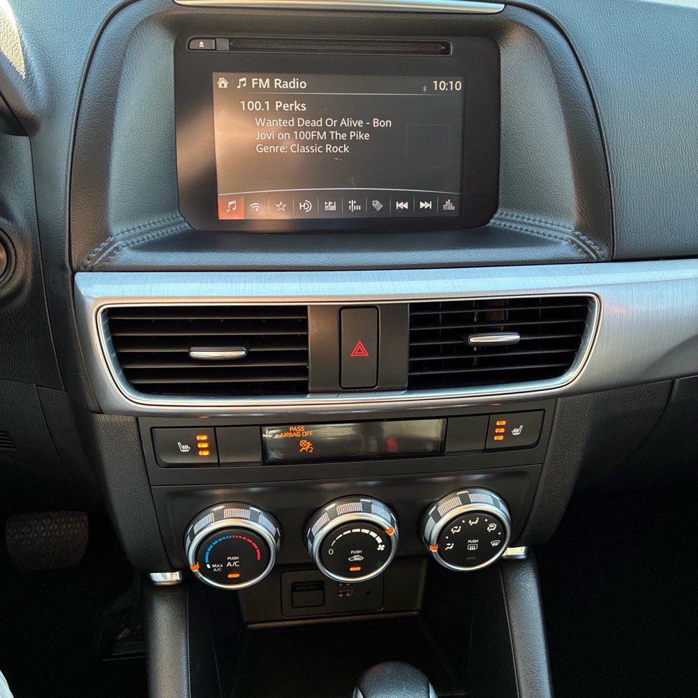 Photo 12 of this MAZDA CX-5