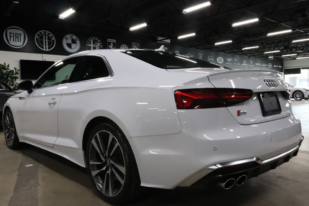 2021-Audi-S5-Discovery-Auto-Center-3