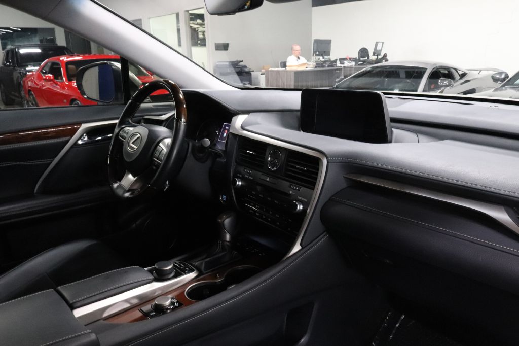 2019-Lexus-RX-Discovery-Auto-Center-21