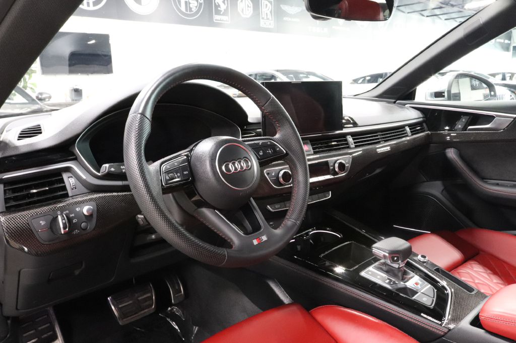 2021-Audi-S5-Discovery-Auto-Center-13
