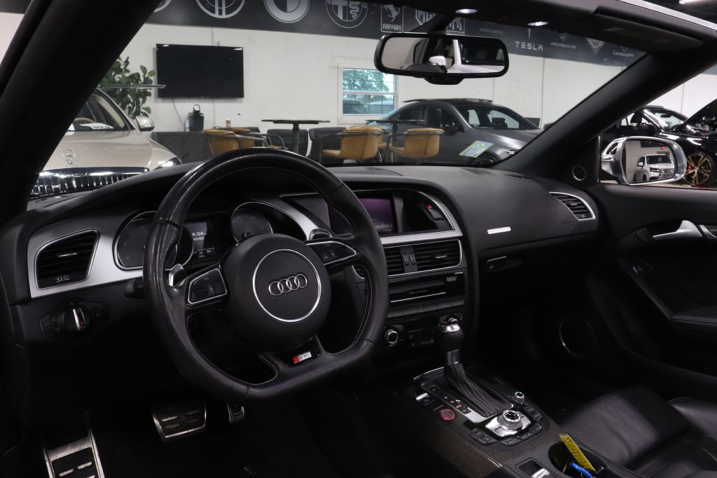 2016-Audi-S5-Discovery-Auto-Center-11