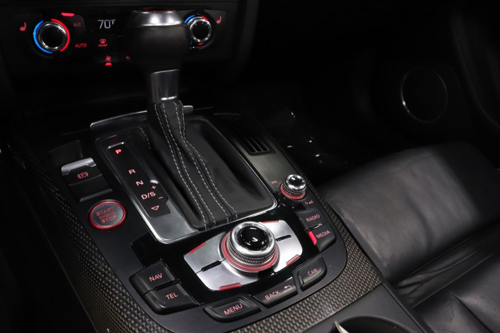 2016-Audi-S5-Discovery-Auto-Center-23
