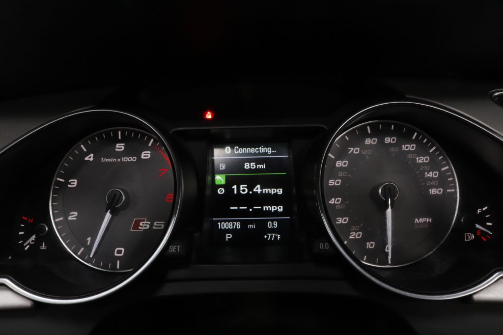 2016-Audi-S5-Discovery-Auto-Center-26