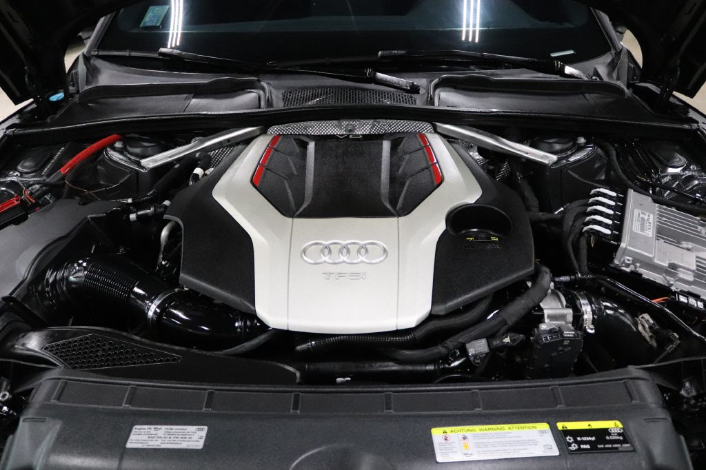 2020-Audi-S5-Discovery-Auto-Center-36