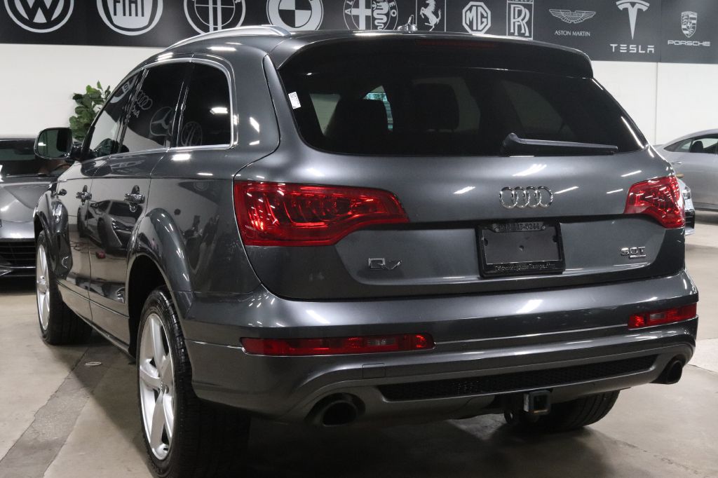 2016-Audi-Q7-Discovery-Auto-Center-3