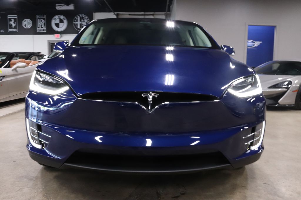 2018-Tesla-MODEL X-Discovery-Auto-Center-8