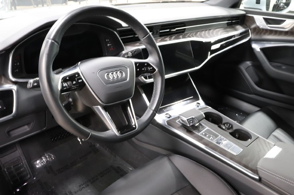 2023-Audi-A7-Discovery-Auto-Center-9
