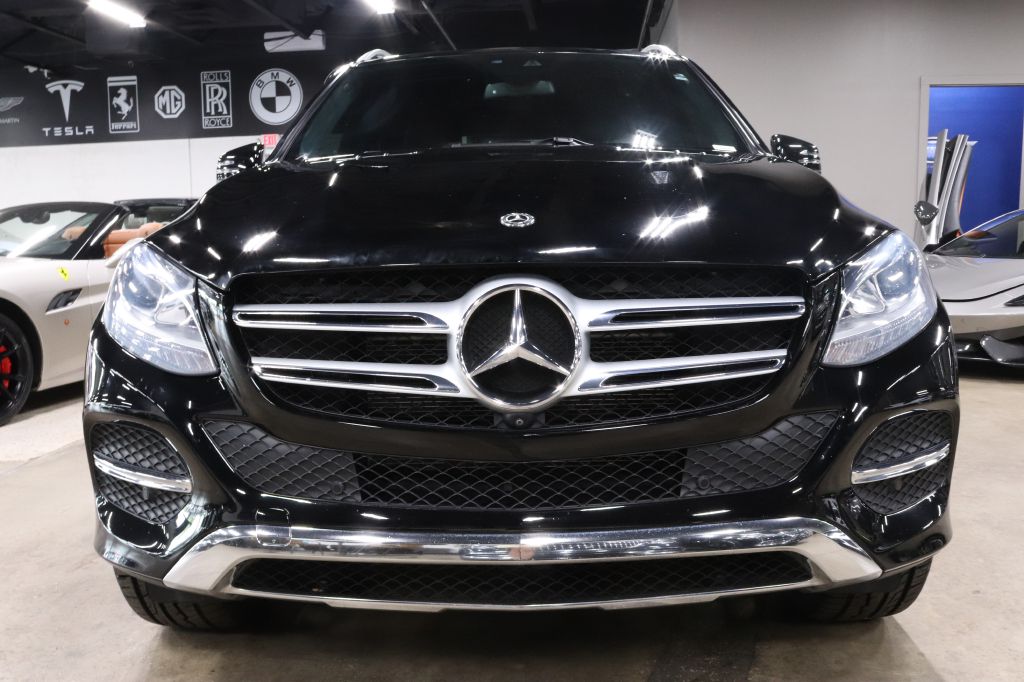 2019-Mercedes-Benz-GLE-Discovery-Auto-Center-8