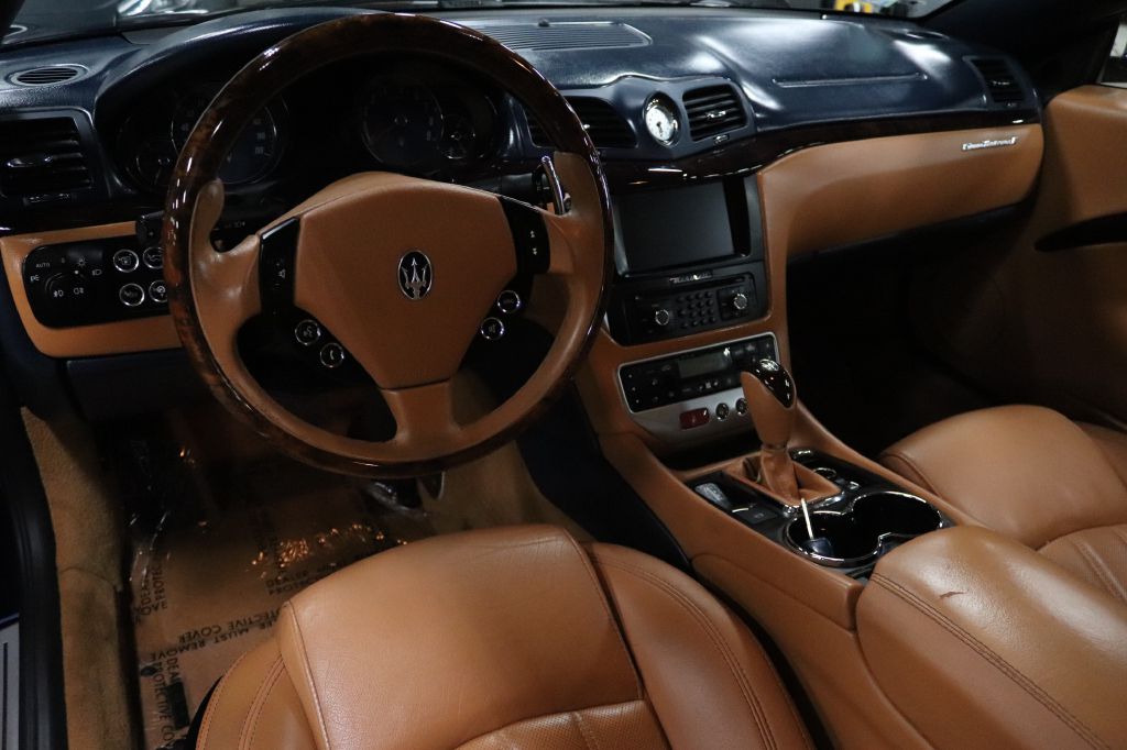 2014-Maserati-GRANTURISMO-Discovery-Auto-Center-12