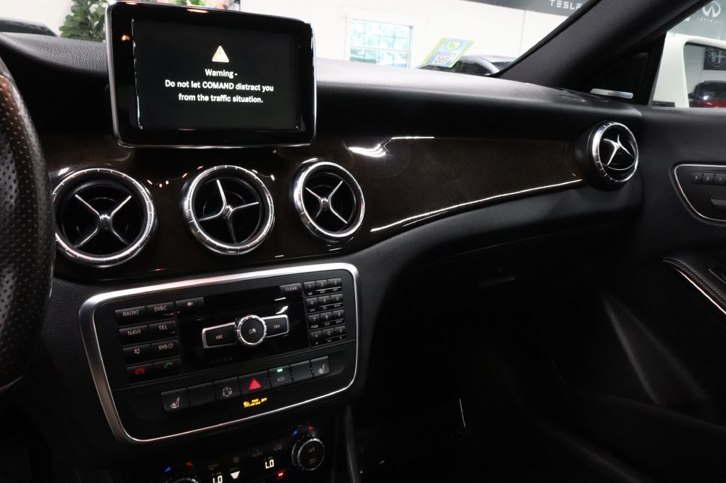 2015-Mercedes-Benz-CLA-Discovery-Auto-Center-26