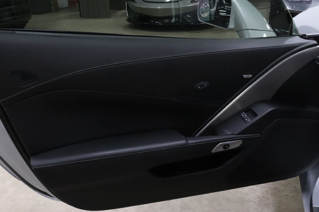 2016-Chevrolet-CORVETTE-Discovery-Auto-Center-9